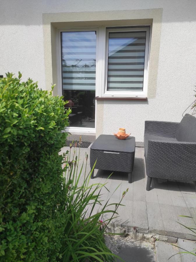 Pokoje Goscinne Cuma Łeba Exterior foto